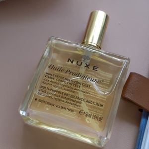 Nuxe Oil